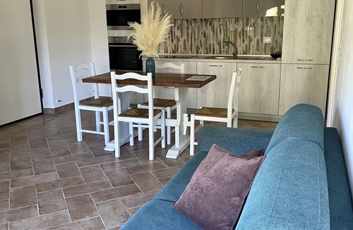 Fratta Apartment | Cozy apartment in villa with pool surrounded by olive trees in Todi - Olivo