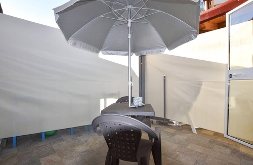 Isola delle Femmine House | Cozy home in Isola delle femmine with WiFi