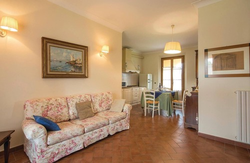 Cerreto Guidi House | Cozy home in Cerreto Guidi FI with WiFi