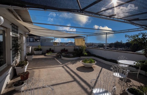 Aurelio Apartment | Cozy penthouse with lovely terrace.