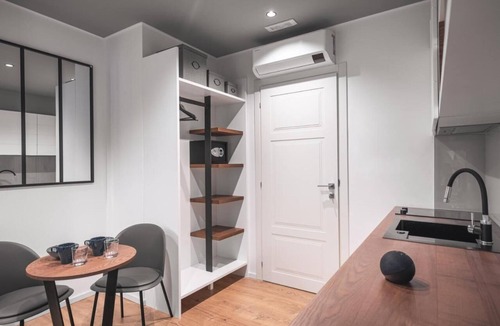 Ruggero Settimo House | Cozy room with whirlpool bath and kitchenette in the center of Palermo