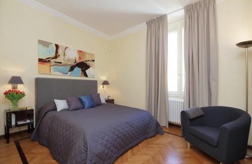 Rione III Colonna Apartment | Crispi Luxury Apartments - My Extra Home