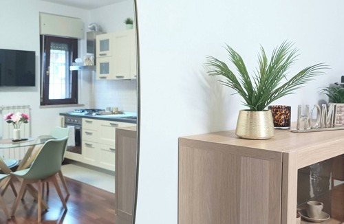Frattocchie Apartment | Cristine's House - Elegant Holiday Home between Rome and Castelli Romani