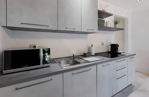 Bernezzo Apartment | ‘Cules’ Apartment with Mountain View, Wi-Fi and Air Conditioning