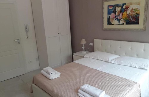San Donato-San Vitale Bed & Breakfast | da Sofia