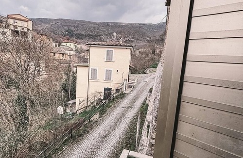 Acciano Apartment | Dai Nonni Vacation Home | Between Gran Sasso and Rocca Calascio