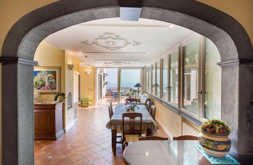 Chiesa Nuova House | De Vivo Realty - Ilary House Positano