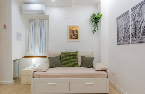 Nomentano Apartment | Delightful apartment in a quiet and strategic area of Rome for getting around