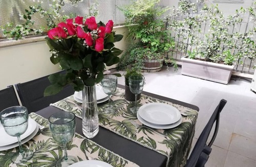 Flaminio Apartment | DELIGHTFUL FLAMINIO APARTMENT WITH TERRACE