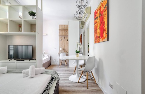 De Angeli Apartment | Delightful studios near Parco Tre Torri
