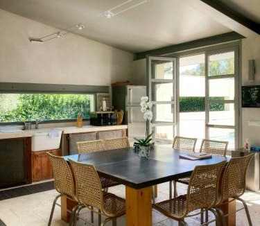 Aprilia House | Design Villa With Pool In The Roman Countryside
