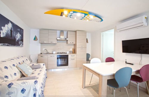 Lavinio Lido di Enea House | Detached cottage with patio and garden, up to 6 people
