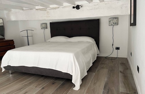 Sutri Apartment | Detached house, central and elegant