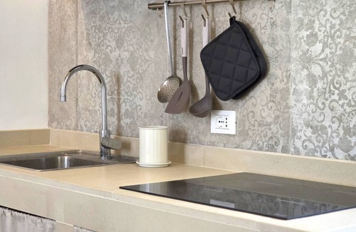 Casarano Apartment | Dimorè Deluxe Suite - Sleeps 4 - Wi-Fi - Terrace
