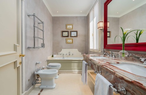 San Marco Villa | Dimora Samuele - Six Bedroom Villa, Sleeps 12
