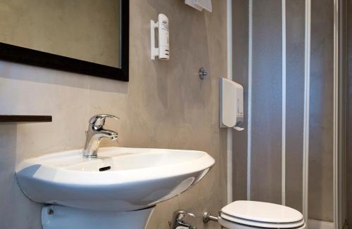 Quartiere XXXIV Lido di Ostia Levante Hotel | Dipendenza Hotel Bellavista