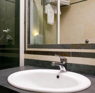 Quartiere XXXIV Lido di Ostia Levante Hotel | Dipendenza Hotel Bellavista
