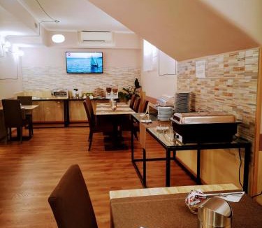 Quartiere XXXIV Lido di Ostia Levante Hotel | Dipendenza Hotel Bellavista