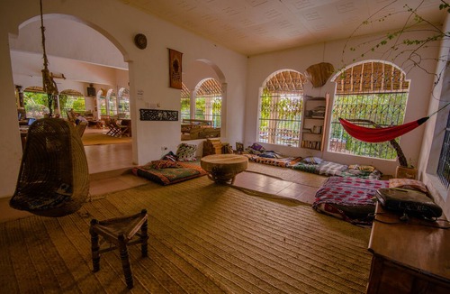 Kilifi Hostel | Distant Relatives Ecolodge & Backpackers