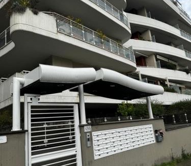 Torrino Apartment | DolceVita Eur Torrino Prestige