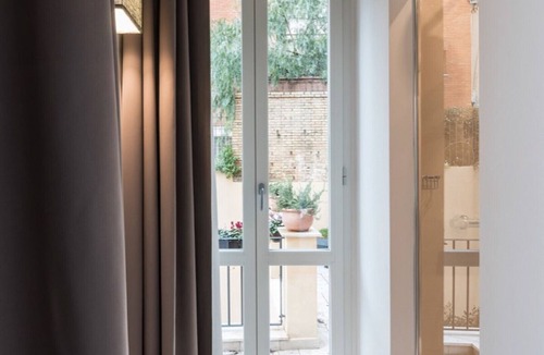Monti Apartment | Dolcevita Panisperna 3 – Sofia Apartment