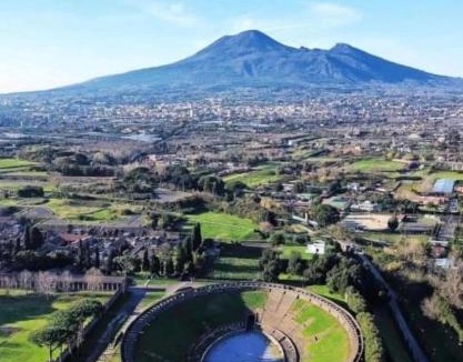 Boscoreale Apartment | Domus Caiazzo