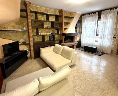 Ciampino House | Domus Ciampino 4 bedrooms apartment
