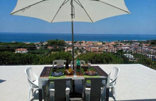 Santa Maria di Castellabate Apartment | Domus Cilento - Family Residence con piscina