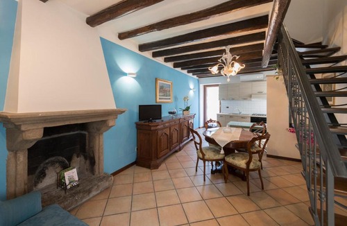Viterbo Apartment | Domus Del Teatro