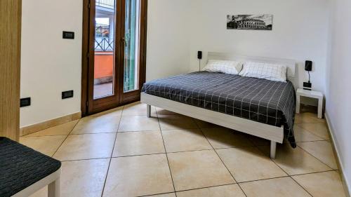 Ciampino Apartment | DOMUS Emy - intera casa a piano terra con giardino e posto auto