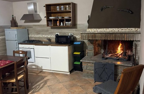 Viterbo House | Domus Gavazzano in the Viterbo countryside three minutes from tusciaterme