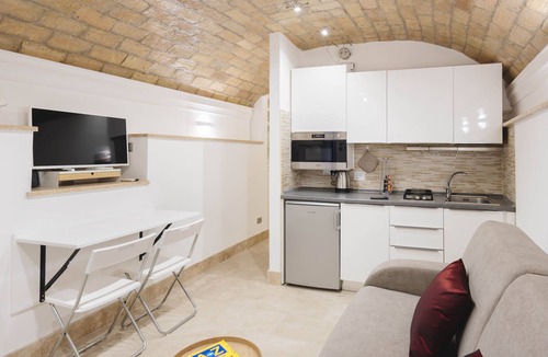 Quartiere III Pinciano Apartment | Domus Mariani - Cremera by Ghor