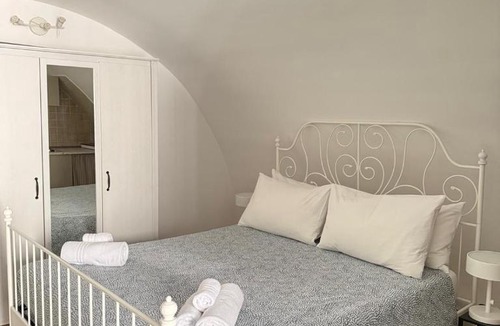Bari City Centre Apartment | Domus Midì - Villari 2
