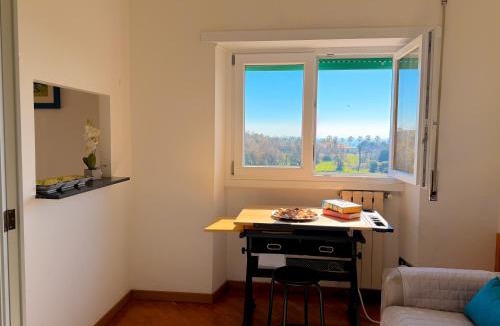 Anzio Apartment | DOMUS NERONIS - Bright, spacious and well-connected sea-view apartment - A walk away from the beach, ANZIO city center and the train station - Close to Faro di Capo d Anzio, Villa Imperiale and the Roman remains