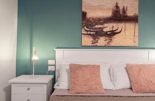 Dorsoduro Apartment | Dorsoduro Suite 1241 by Wonderful Italy
