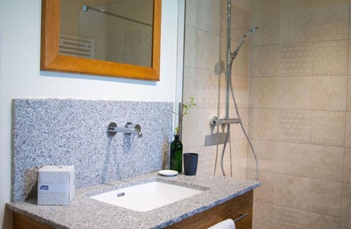 Straden Bed & Breakfast | Double room Deeply rooted - Monschein Bioweinhof
