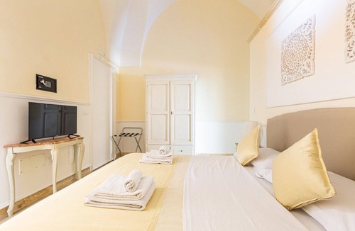 Lecce Bed & Breakfast | Double Room with Star Vault (Breakfast incl.) at Dimora Le Tre Muse Guesthouse