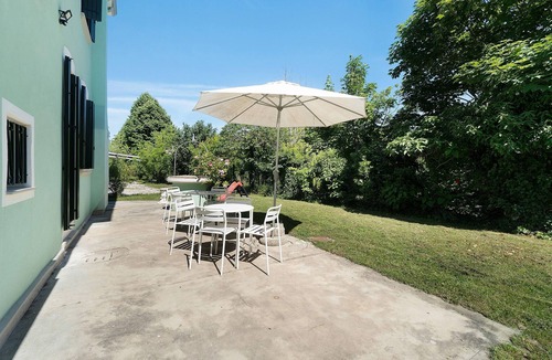 Olmo di Mira Apartment | Double Room with Wi-Fi and Air Conditioning