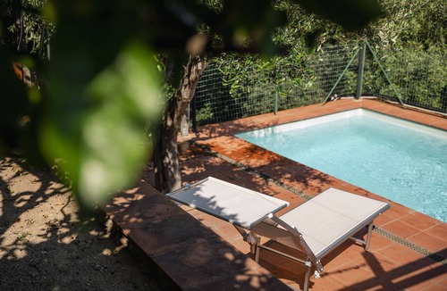 Porto Santo Stefano House | Dream vacation in Porto Santo Stefano. Wonderful holiday home with sea views
