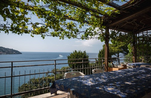 Porto Santo Stefano House | Dream vacation in Porto Santo Stefano. Wonderful holiday home with sea views