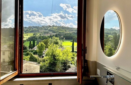 Guzman House | Dwelling in the historic center of Bevagna with panoramic terrace overlooking the Umbrian hills