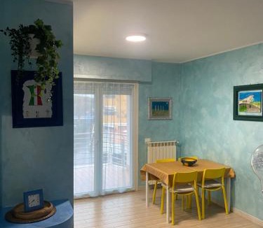 Zona XXXIV Casal Palocco Apartment | E&C Suites Roma