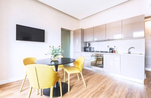 Rione XVIII Castro Pretorio Apartment | Easylife – Charm, Comfort, and Quiet Near Termini
