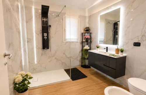 Torre Angela Apartment | EcoElegance Suite Roma TorVergata