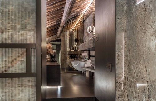 Rione VI Parione Hotel | Eitch Borromini Palazzo Pamphilj