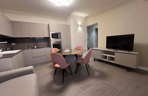 Vernazzano Basso Apartment | Elegance and Comfort in the Green Heart of Umbria "Suite Calipso"
