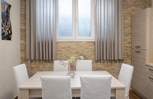 San Giovanni Apartment | Elegant 2-Bedroom Near Metro, Walk to Colosseum