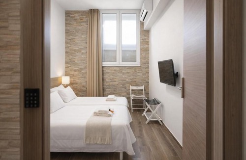 San Giovanni Apartment | Elegant 2-Bedroom Near Metro, Walk to Colosseum