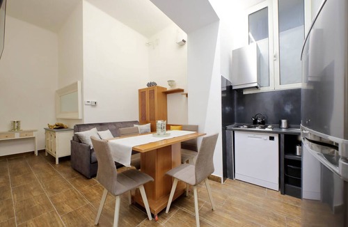 Rione XIV Borgo Apartment | Elegant and new 3 bedrooms apt near S. Peter!
