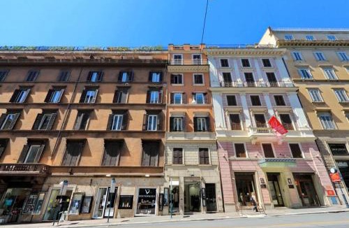 Rione III Colonna Apartment | Elegant apartment nearby Trevi Fountain